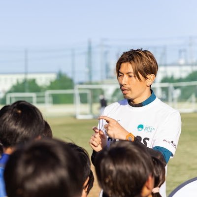 スポーツ界の松下村塾/INFINITY SPORTコーチ/高川学園サッカー部外部スプリントコーチ/レノファ山口走り方イベント講師/園児〜jリーグ選手まで走り方/宮内庁御用達 蒲鉾屋 白銀工場代表取締役/110mH 13.89 100m10.66 200m21.46