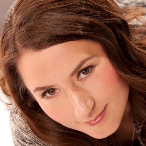 LaraSolara's profile picture. entrepreneur | writer |  lifelong learner | dreamer | optimistic | determined | cat person