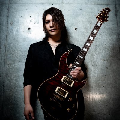 Guitarist / 松浦和亦 / アックスKAZUMA / Damian Hamada's Creatures / 伝々夢史 / ESP / D'Addario / トラッカーマガジン カミオンにてコラム連載中!Instagram→https://t.co/Nx6PRqUxKE