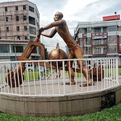 solamia500's profile picture. ceux qui sans nous connaitre assez,pensent mal de nous,ne nous font pas de tord,ce n'est pas nous qu'ils attaquent,c'est le fantôme de leurs imaginations 🇨🇩