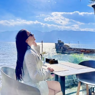 emantsaleman's profile picture. Just be yourself