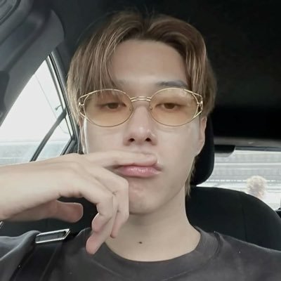 ทั้งชีวิตนี้คุณมีสิทธิ์ง้อผมแค่อย่างเดียว — มิสเตอร์หิรัญกิต