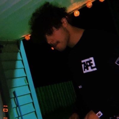 TheWaveGeneral's profile picture. The General 🪖 rip my dad 🕊️ |@cellthirtyfive