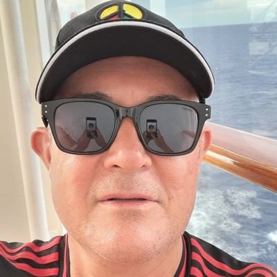 CleberMartins08's profile picture. Avô do príncipe Arthur! 
Lutar sempre, desistir jamais!
🎶Oh, meu Mengão, eu gosto de você. Quero cantar ao mundo inteiro, a alegria de ser Rubro-Negro🎶