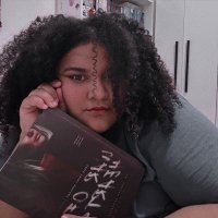 Mari 📖 (@librarydamari) 's Twitter Profile