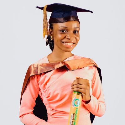 🇳🇬RN//RM//RPHN//BNSc//Nurse Advocate//A growing child of God//An aspiring Nurse Educator🌸
