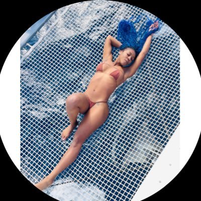 1AnnaSavannah's profile picture. ♌️💰✈️🛥💫