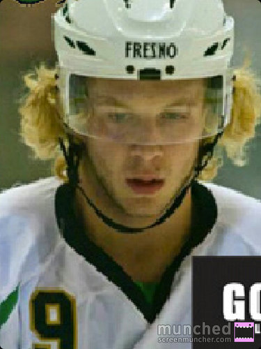 ForwardProbs's profile picture. for every will theres a way, for every forward theres a problem.