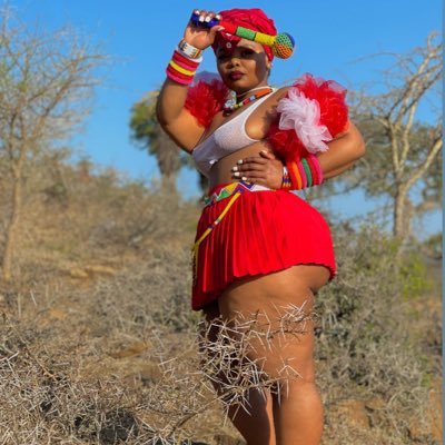 It’s _nockwonder_ on instagram. TikTok: MaNyandeni. Don’t DM me ngeshelwa emfuleni. “Bhinca Barbie”