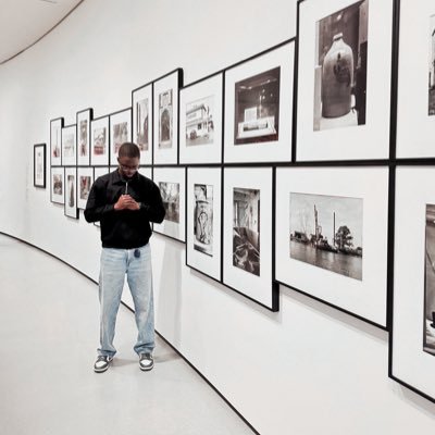 SuperFadel's profile picture. Art.