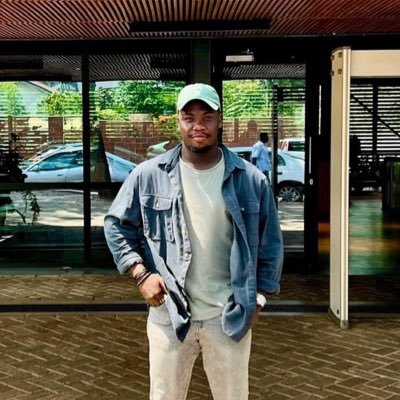Snr Growth PM @ a fintech 🚀 Building products that scale. Posting about growth, experiments, & my irrational impulse buys 🛒 | F1 enthusiast 🏎️