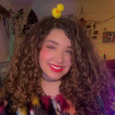 Ultimate Quack Head || Streamer/Gamer || member of @femmesofthefog 🍀🐥 powered by @ADVANCEDgg business email: luckieduckkmgmt@gmail.com