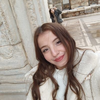 gamzeturacc's profile picture. 