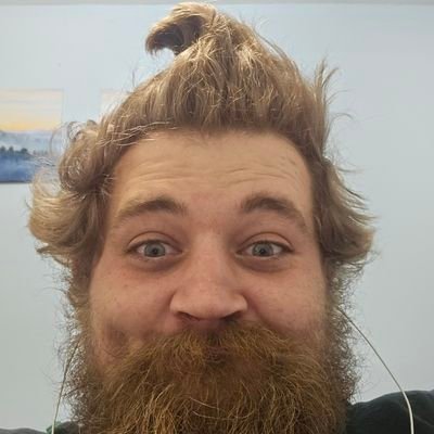 CignalSmoke's profile picture. 29 year old dude who loves league and lives on impulse 
youtube @Smokecignal 
tiktok @Smokecignal