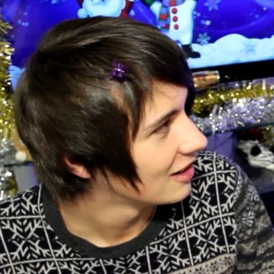 emokitty60's profile picture. jessie!! 🐈‍⬛ she/her!! 🍂 crafter of: #WeWantToSeePhilAsANun                               header by @swiftinof