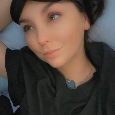 TeaWithHoneyTX's profile picture. Somewhere, TX. Sober 05/17/2019. Former Periscope Broadcaster.🤍 $thenattiecakes