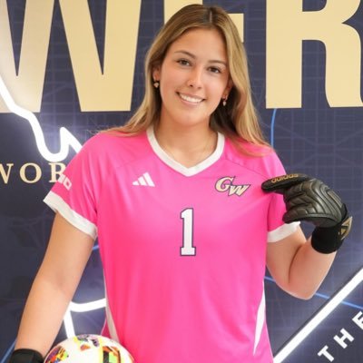 VA Union FC ECNL #34 • Class of 2025 • Goalkeeper • Varsity Paul VI GSOC • @GWWomensSoccer 29’
