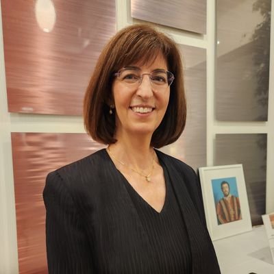 Louise Dechovitz Profile