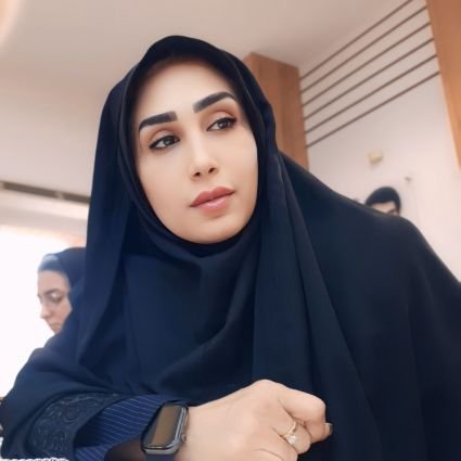 journalist
/خبرنگار /صحفیه/ توییتها نظرات شخصی بنده است