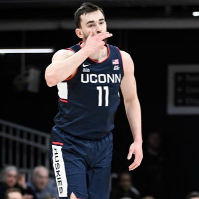 UConn Huskies | PC Alum | Grizz 4 Cam Spencer | 1999 🏆 2004 🏆 2011 🏆 2014 🏆 2023 🏆 2024 🏆 + Counting #3in4 #bleedblue