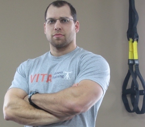 Coaching others to live better. #Fitness trainer, #food snob, father of three girls, perpetual student of #exercise