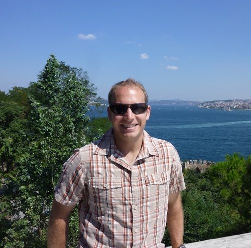 Dedicated to transforming the electric grid through energy storage. Passion for skiing, mountains, family, & travel