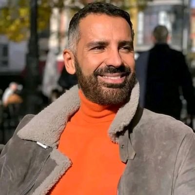 Hello,my name is Dr Brett Oliver i just viewed your profile and i find it lovely and interesting and i will like to become friends with you
💓💓💓💖