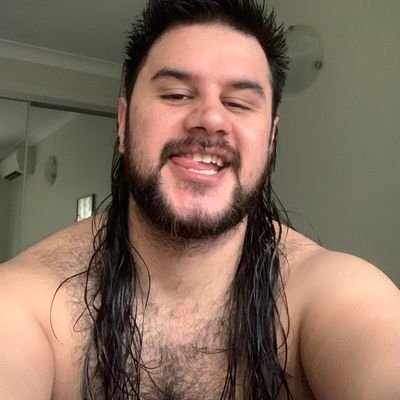 hoeby143's profile picture. verse af