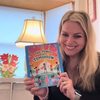 Wife, twin mom, author, once an ENL student, now an ENL teacher. I love traveling, sunshine, music, dancing, painting, shopping and the NY Mets!!!!!!