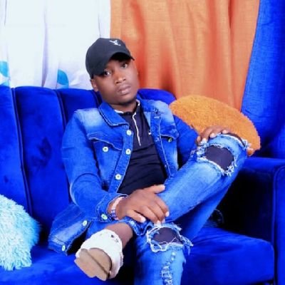 starrfordstarr's profile picture. Honest psychopath