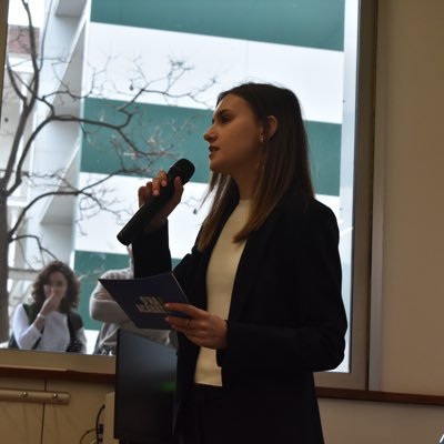 Secretaria de @shaacabat | Politóloga por la UPF