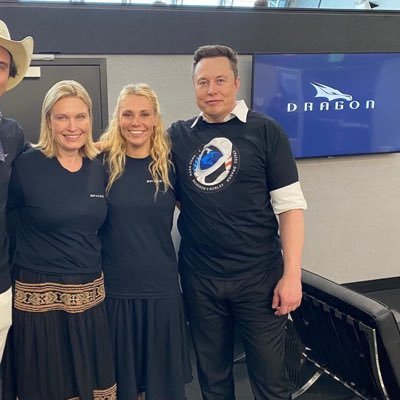 Protecting @elonmusk online presence from impersonators is my top priority, leveraging my cybercrime expertise to safeguard his digital identity.