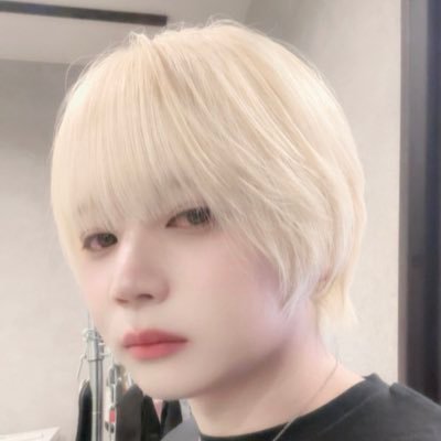 zerokarahosuto's profile picture. 香川県のモブオタクホスト。いつか有名になるからフォローした方がいいよ？