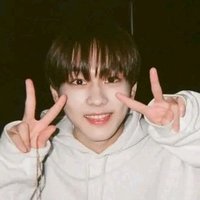 elle - wins pls huhu (@easyjunbigwonie) 's Twitter Profile