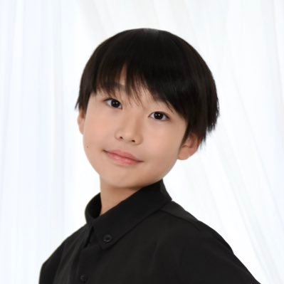 劇団ひまわり所属🌻11歳(親子管理) DM・リプお返事出来ないのですが全て読んでます。いつもありがとうございます🫶 今は忍ミュのきり丸です🥷