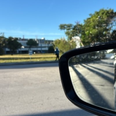 mb93595345's profile picture. Living life freely and happily