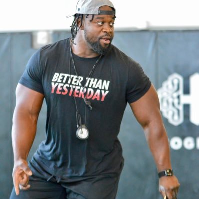 Former OL Allen Eagles, BYU Cougars, KC Chiefs. Strength Coach CSCS @pcnowisthetime