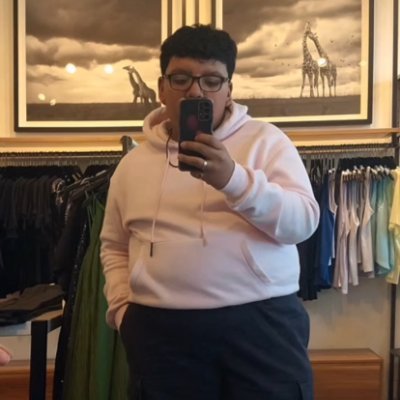 ChepeYT8's profile picture. Novio de @Renat_paa