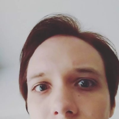 レッド / アンドリュー ♂ 32歳 I like music 🎶
Born: 🇵🇱 Now: 🇯🇵
2025年の目標はMVに出ること!
Insta ➡️ @RedMusicFighter
