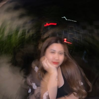 veranandya's profile picture. 