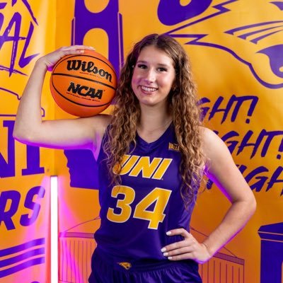 @UNIWBB #34 c/o 2028 | 4X Missouri Class 6A State 🏀 Champion 💍💍💍💍 @ Incarnate Word Acadamy
