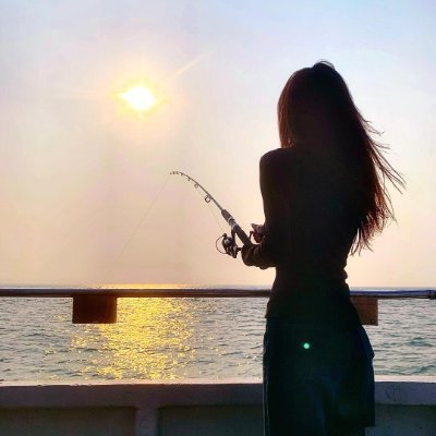 🐟✨ 釣り大好きな女子です!✨🌊
自然の中でリラックスしながら、釣りを楽しんでいます🐠💕
海でも川でも、どこでも釣りに行きます!🚣♀️💖
美味しい料理も楽しみながら、釣りライフを満喫中!🍽️🌟
同じ趣味の人との交流を楽しみにしています。🥰