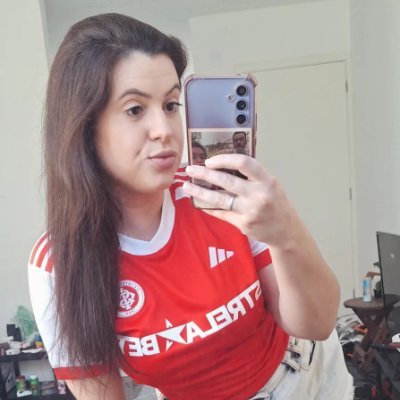 Alisson D'alessandro ❤ Gaúcha, Colorada e Ariana
@meteorangokiid ❤️
