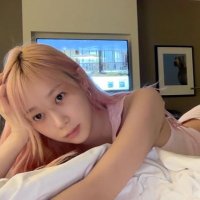 bubu (@pz1mr0s3) 's Twitter Profile