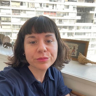 Investigo maternidades y literatura. Psicóloga clínica.