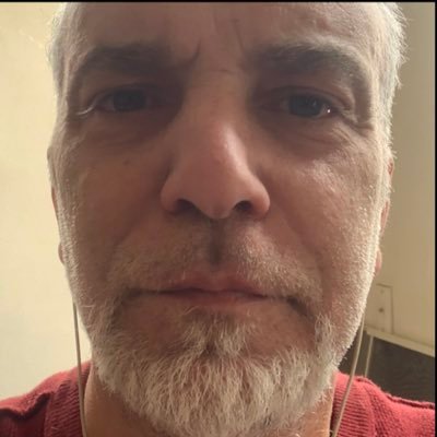 family settled in CT, 1660 actor, writer, director poet, hand model stunt driver. DOMINO Tony Scott 🎥 Family was with General Washington, Continental Army 🇺🇸