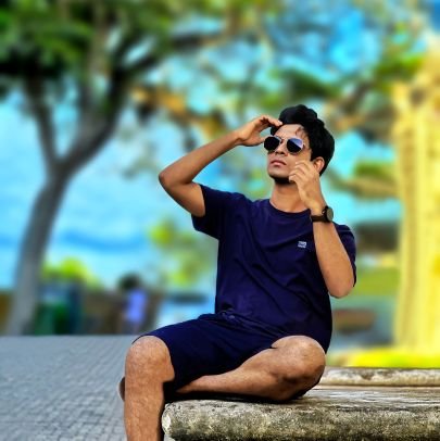 Medical Undergraduate👨⚕️🩺|Video Animator🎥|Poet💚💛📖|Photographer📸