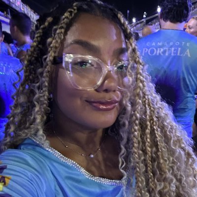 na cracolândia fiz amigos, no twitter fiz irmãos.
