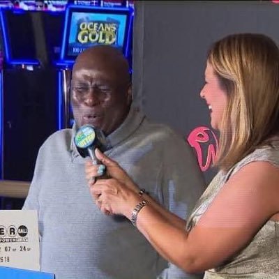 MAGA🇺🇸. I’m Dave Johnson the winner of $298.3 million from power ball lottery. I’m giving out $30,000 to my first 1k followers. #MAGA🇺🇸 🚫No DMs.