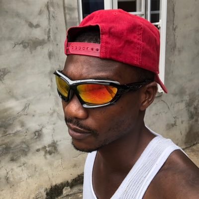 normaboxx's profile picture. Follow your dreams and live your life